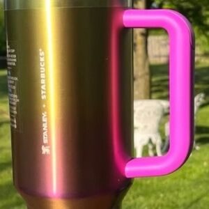 New Authentic Starbucks x Stanley 2024 Summer Sunset Gradient
